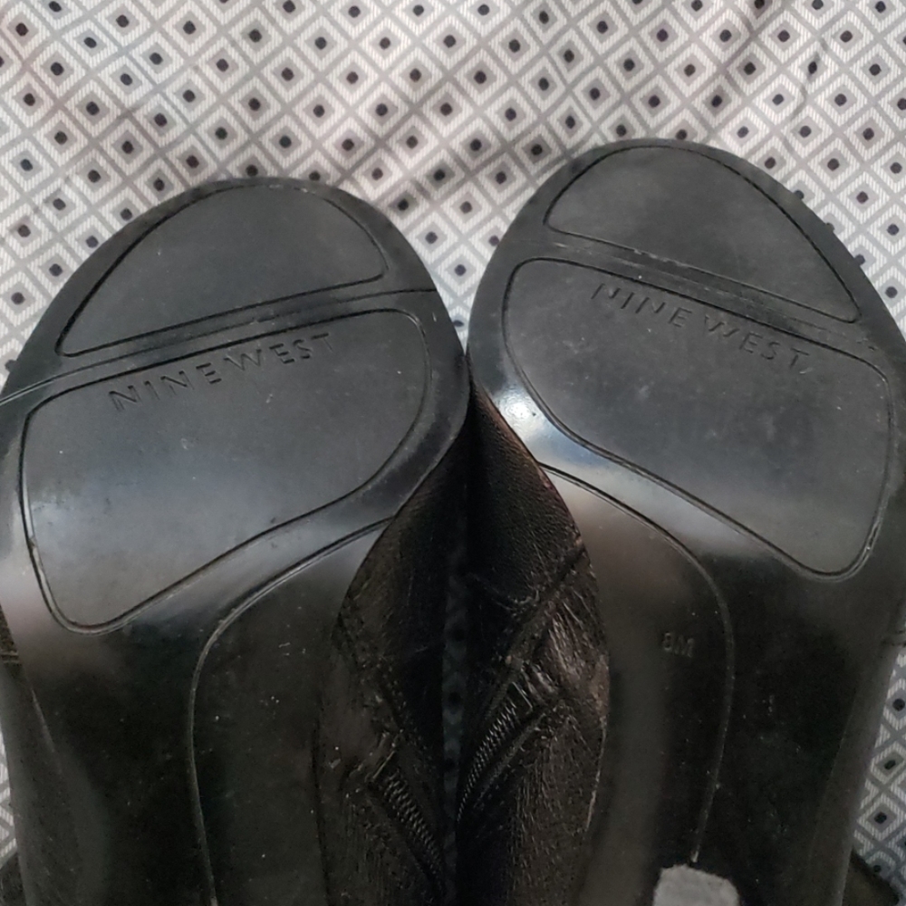 Boots - Picture 2 of 3